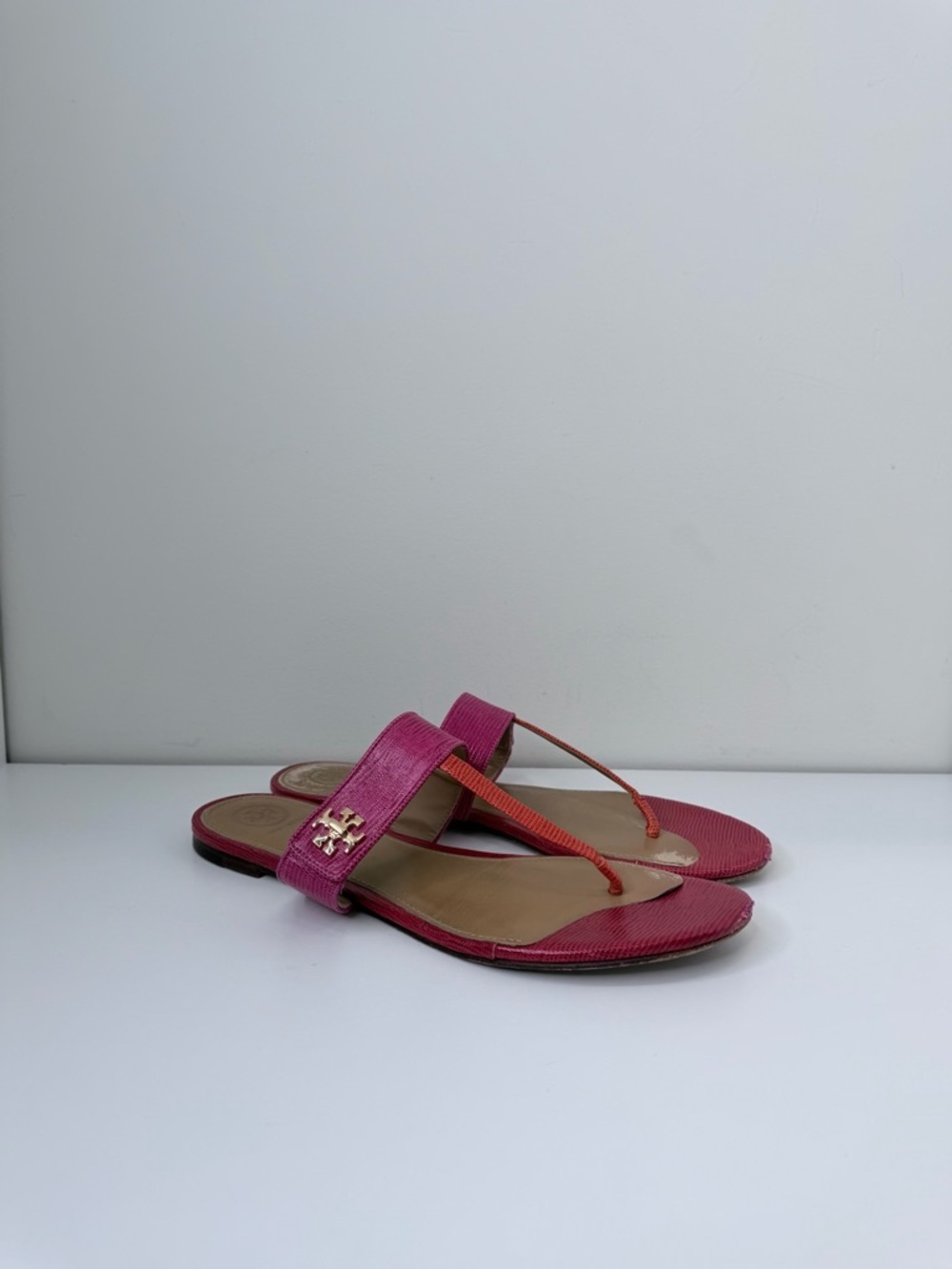 Tory Burch Kira Thong Sandals Tejus Embossed Leather Size 9.5 vacation summer - Picture 9 of 15